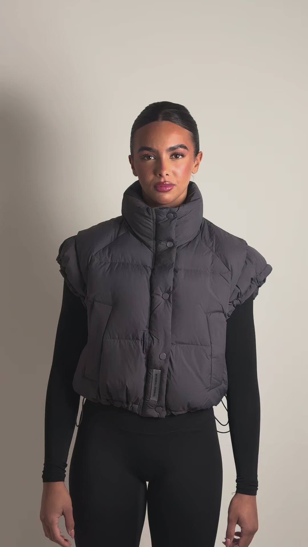 Shoulder Gilet - Grey
